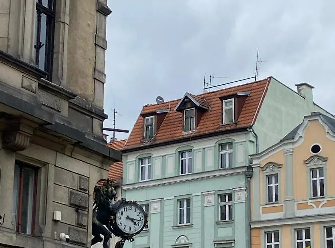 Przy Ratuszu Lejlighed